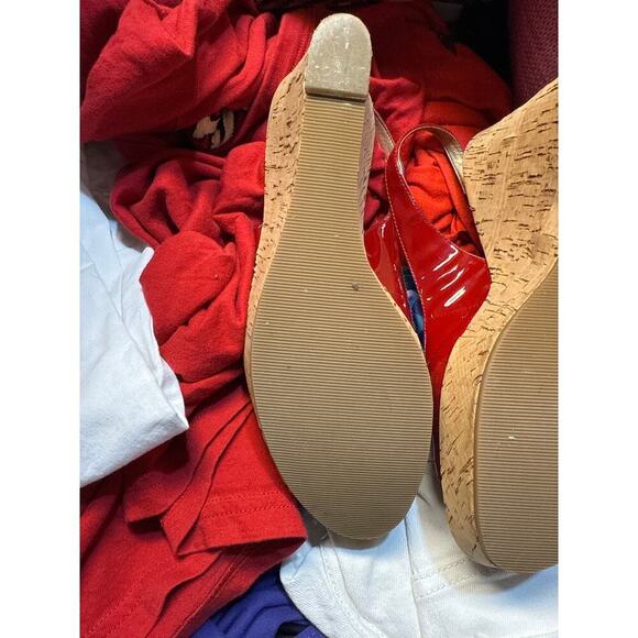 MARC FISHER DARK RED PATENT SANDALS 7.5 - Picture 5 of 5